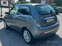 Usata Lancia Ypsilon 60 CV (44 kW) 2008 Grigio Utilitaria
