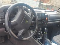 Usata Land Rover Discovery 2 2001 Nero SUV