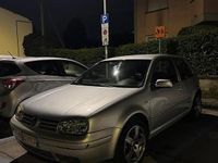 Usata VW Golf IV 130 CV (95 kW) 2003 Grigio