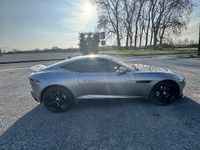 Usata Jaguar F-Type R-Dynamic 300 CV (220 kW) 2022 Grigio Coupé