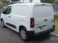 Usata Citroën Berlingo 100 CV (73 kW) 2021 Bianco Monovolume
