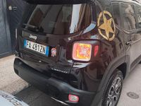 Usata Jeep Renegade Limited 140 CV (102 kW) 2015 Nero SUV