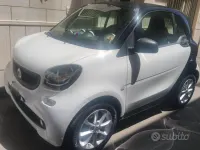 Usata Smart ForTwo Cabrio 61 CV (44 kW) 2019 Bianco Cabrio