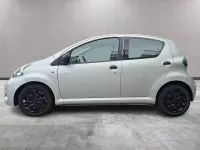 Usata Toyota Aygo Connect Style 68 CV (50 kW) 2012 Grigio Utilitaria