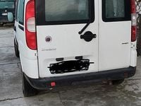 Begagnad Fiat Doblò 85 HK (62 kW) 2007 Vit Minibuss
