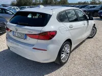 Usata BMW 116 Advantage 116 CV (85 kW) 2020 Bianco Utilitaria