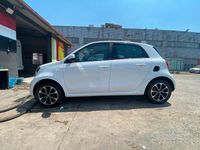 Usata Smart ForFour 71 CV (52 kW) 2016 Bianco Utilitaria