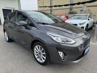 Usata Ford Fiesta Titanium 75 CV (55 kW) 2019 Grigio Utilitaria