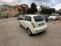 Usata Lancia Ypsilon 75 CV (55 kW) 2009 Bianco Utilitaria