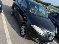 Usata Lancia Ypsilon 80 CV (58 kW) 2015 Utilitaria
