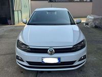 Usata VW Polo Trendline 65 CV (47 kW) 2017 Bianco Berlina