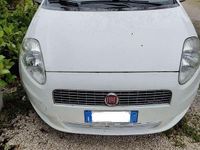 Usata Fiat Grande Punto 75 CV (55 kW) 2009 Bianco Utilitaria