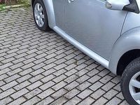 Usata VW New Beetle 101 CV (74 kW) 2005 Grigio Utilitaria