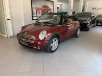 Usata Mini Cooper Cabriolet 116 CV (85 kW) 2008 Rosso Cabrio