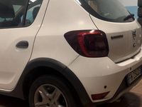 Usata Dacia Sandero 90 CV (66 kW) 2017 Bianco Utilitaria