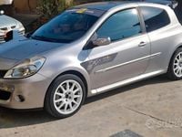 Usata Renault Clio R.S. R.S. 200 CV (147 kW) 2007 Grigio Utilitaria