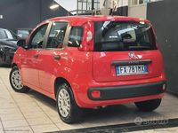 Usata Fiat Panda Easy 69 CV (50 kW) 2019 Rosso Utilitaria