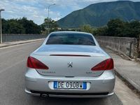 Usata Peugeot 307 CC 136 CV (100 kW) 2006 Grigio Cabrio