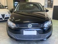 Usado VW Polo Trendline 75 CV (55 kW) 2014 Negro Berlina