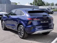 Nouvelle Audi Q3 Sportback Business 150 ch (110 kW) 2026 Bleue SUV