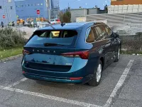 Usado Skoda Octavia G-TEC Executive 131 CV (96 kW) 2021 Azul Familiar