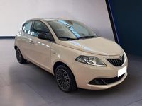 Usata Lancia Ypsilon Gold 70 CV (51 kW) 2021 Bianco Utilitaria