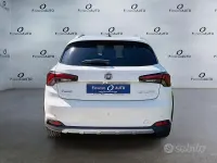 Usata Fiat Tipo Cross Plus 100 CV (73 kW) 2021 Bianco Berlina