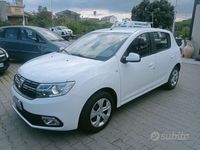 Usata Dacia Sandero Comfort 75 CV (55 kW) 2021 Bianco Utilitaria