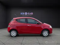 Usata Lancia Ypsilon Gold 69 CV (50 kW) 2015 Rosso Utilitaria