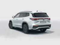Nuova VW Tayron Edition 150 CV (110 kW) 2026 Dolomite silver metallizzato SUV