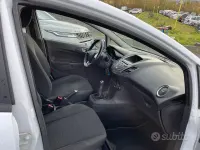 Usata Ford Fiesta 75 CV (55 kW) 2017 Bianco Berlina