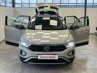 Usata VW T-Roc 110 CV (80 kW) 2024 Grigio SUV