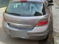 Usata Opel Astra 90 CV (66 kW) 2008 Grigio Berlina