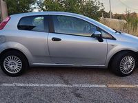 Usata Fiat Grande Punto Dynamic 75 CV (55 kW) 2006 Argento Utilitaria