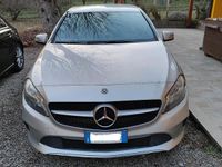 Usata Mercedes A160 102 CV (75 kW) 2018 Grigio Berlina
