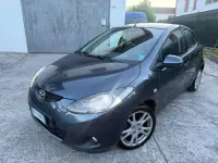 Usata Mazda 2 Inclusive 86 CV (63 kW) 2010 Grigio Utilitaria