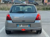 Usata Suzuki Swift 69 CV (50 kW) 2006 Grigio Utilitaria