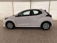 Usata Toyota Yaris Hybrid Active 116 CV (85 kW) 2025 Bianco Berlina