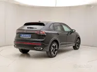 Usata VW Taigo R-line 116 CV (85 kW) 2025 Nero SUV