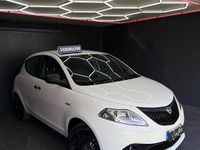 Usata Lancia Ypsilon Platinum 69 CV (50 kW) 2020 Bianco Utilitaria