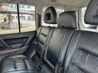 Usata Mitsubishi Pajero 160 CV (117 kW) 2002 Grigio SUV