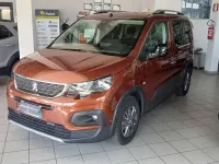 Usata Peugeot Rifter Allure 131 CV (96 kW) 2022 Marrone Monovolume