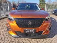 Usata Peugeot 2008 Active 110 CV (80 kW) 2021 Orange fusion SUV