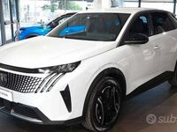 Usata Peugeot e-3008 154 kW (210 CV) 2024 Bianco SUV