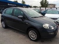 Usata Fiat Punto Street 69 CV (50 kW) 2014 Grigio Berlina