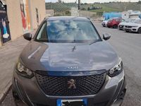 Usata Peugeot 2008 110 CV (80 kW) 2022 SUV