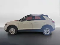 Usata VW T-Roc Life 150 CV (110 kW) 2023 Pure white nero SUV