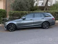 Usata Mercedes C180 122 CV (89 kW) 2019 Grigio Station wagon