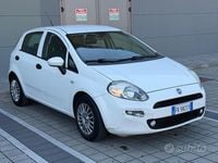 Usata Fiat Punto 95 CV (69 kW) 2017 Utilitaria
