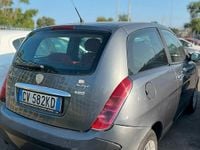 Usata Lancia Ypsilon 69 CV (50 kW) 2005 Grigio Utilitaria
